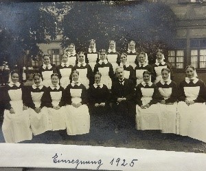 Einsegnung von Diakonissen im Jahr 1925