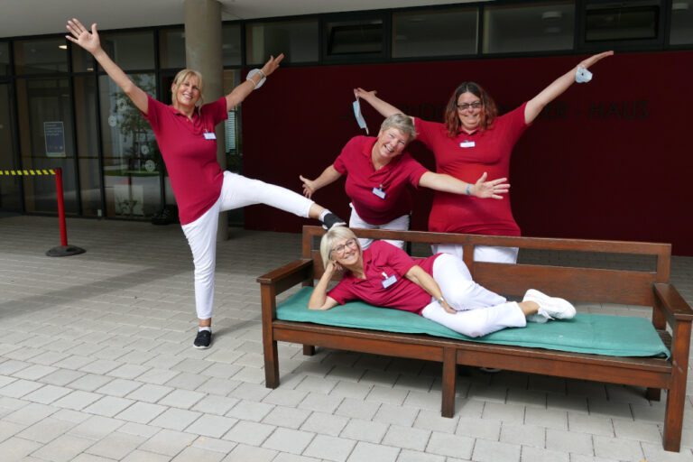 Vier Frauen aus dem Team der sozialen Betreuung